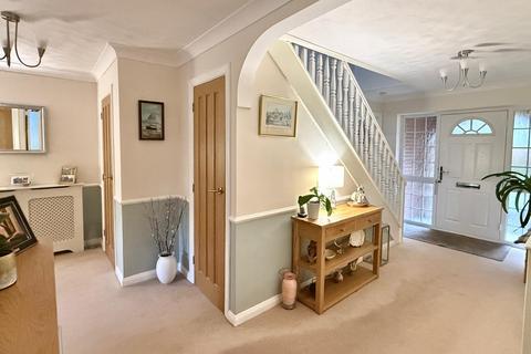 4 bedroom detached house for sale, Ashley Drive South, Ashley Heath, BH24 2JP