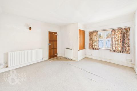 3 bedroom cottage for sale, Old Hall Nethergate Street, Hopton, Diss
