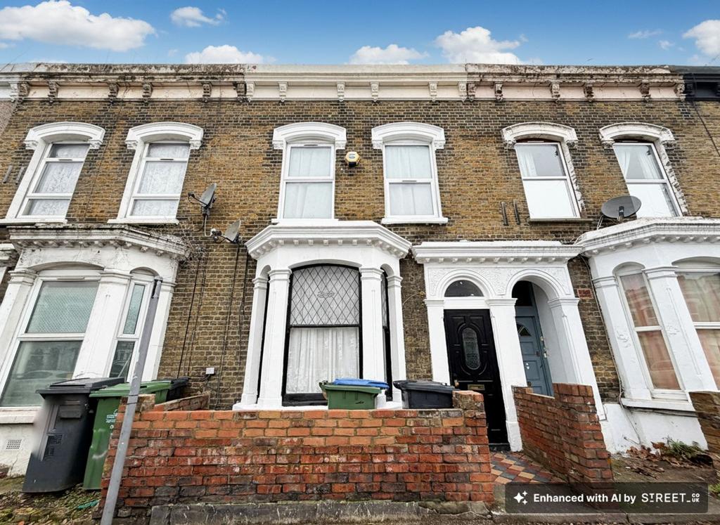 High Rd Leytonstone E11