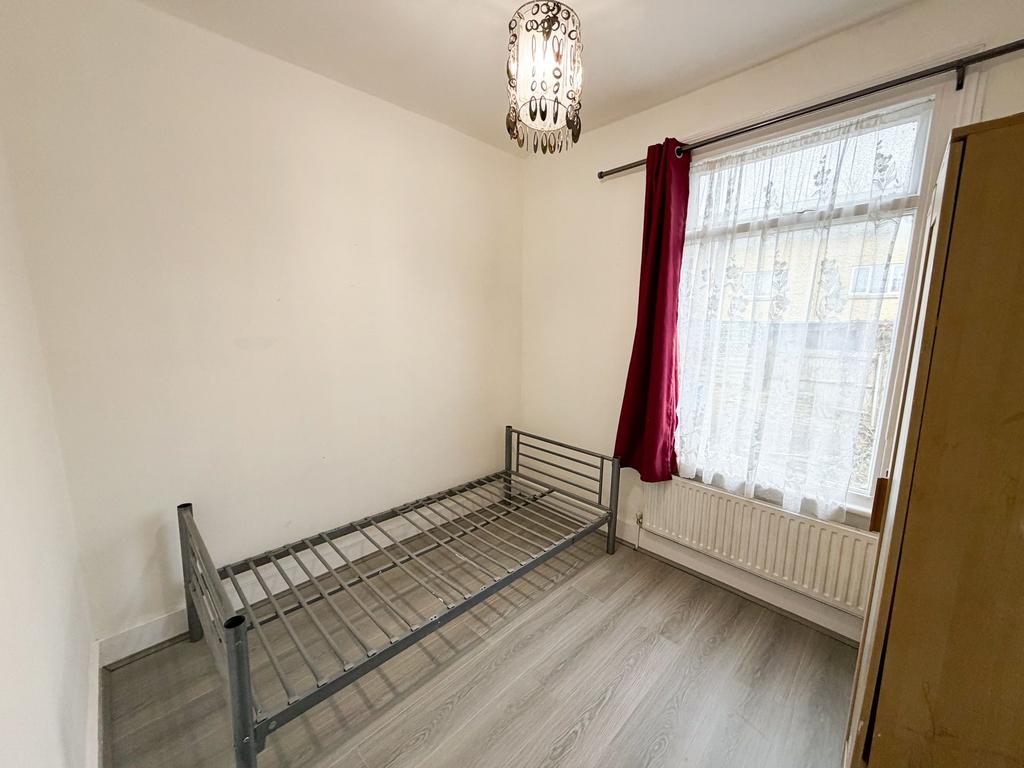 High Rd Leytonstone E11