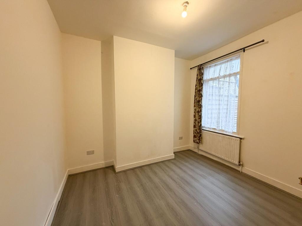 High Rd Leytonstone E11