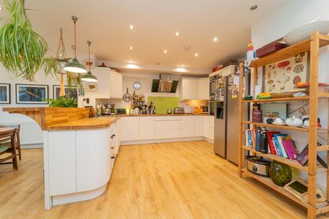 4 bedroom semi-detached house for sale, Kildare Road, Chorlton