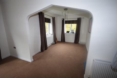 2 bedroom property to rent, Victoria Manor, Victoria Road, Douglas, Isle of Man, IM2 6AQ