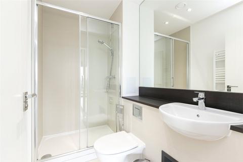 2 bedroom apartment for sale, Bramwell Way, London, E16
