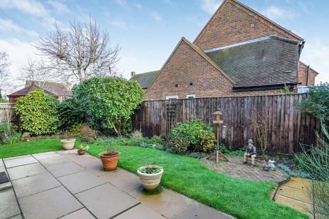 2 bedroom bungalow for sale, The Homestead, Oxfordshire OX9