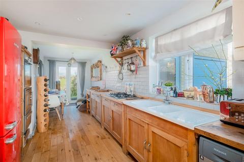 2 bedroom semi-detached house for sale, Nine Acres Lane, Charlbury OX7