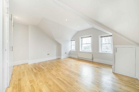 Studio to rent, Fellows Road, London NW3
