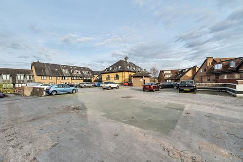 undefined, Albert Road, Horley RH6