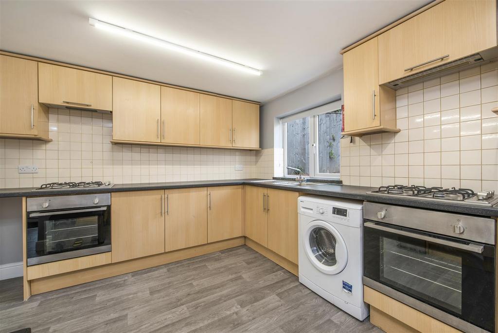 Kitchen 2