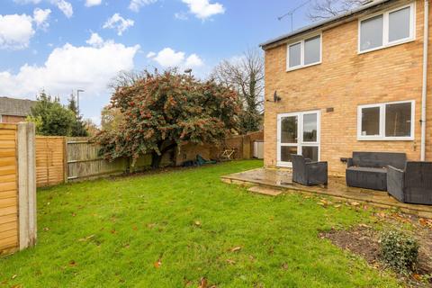 undefined, The Grooms, Crawley RH10