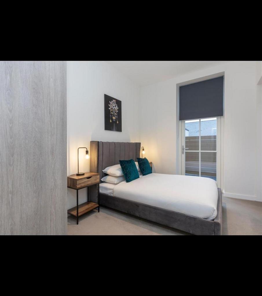 Flat 4 Parkview  (3).jpg