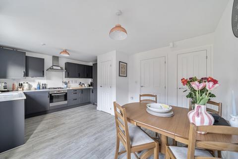 3 bedroom terraced house for sale, Cartwright Drive, Chertsey, KT16