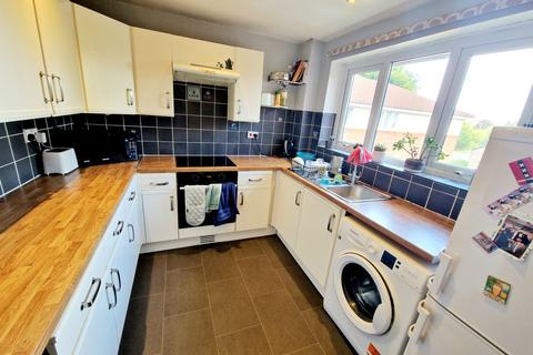 2 bedroom flat to rent, Oak Bank, Bury New Road, Prestwich