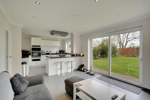 undefined, Kings Drive, Newmarket CB8