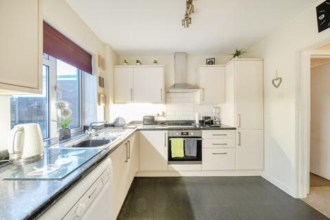 3 bedroom end of terrace house for sale, Queens Walk, Ruislip