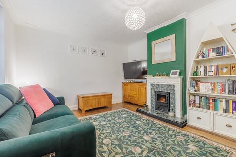 3 bedroom semi-detached house for sale, Grosvenor Drive, Loughton, IG10