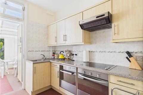 3 bedroom terraced house for sale, Lewis Place, Porthcawl CF36