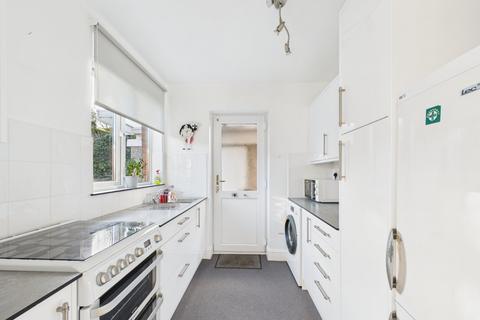 2 bedroom bungalow for sale, Hivings Park, Chesham, Buckinghamshire, HP5