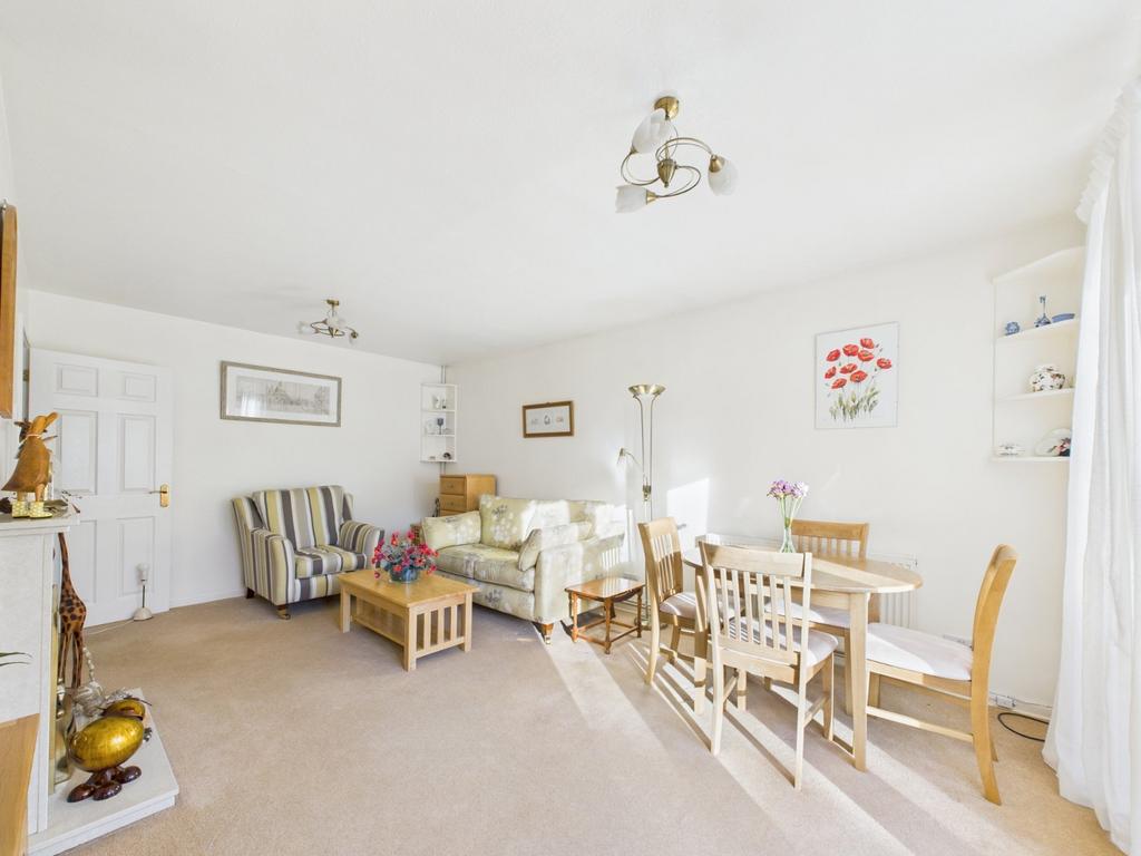 Living/Dining Room