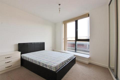 1 bedroom flat to rent, The Cube, Shoreham Street, Sheffield, S1 4QU