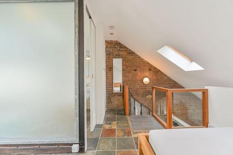 2 bedroom flat to rent, Globe Road, E2, Bethnal Green, London, E2