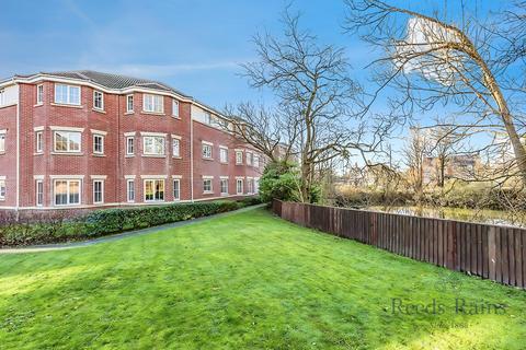 2 bedroom apartment to rent, Brampton Drive, Preston PR5
