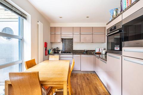 4 bedroom flat to rent, Kay Street, Shoreditch, London, E2