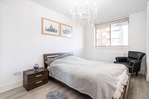2 bedroom flat to rent, Hatton Garden, London EC1N
