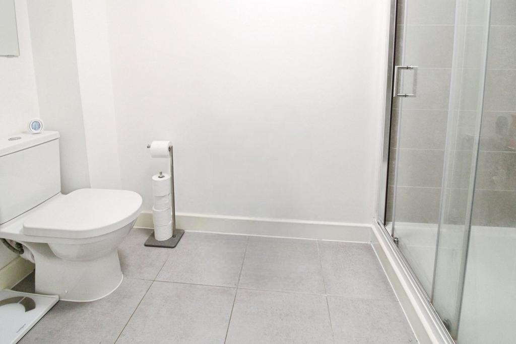 Ensuite Shower Room