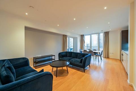 3 bedroom flat to rent, Applegate House, Victory Plaza, Stratford, London, E20