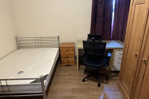 7 bedroom house to rent, Seely Road, Lenton NG7
