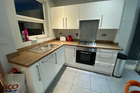 5 bedroom house to rent, Mettham Street, Lenton NG7
