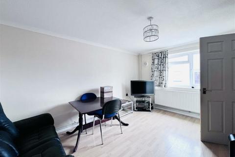 2 bedroom house to rent, Dorset Street, Wollaton NG8