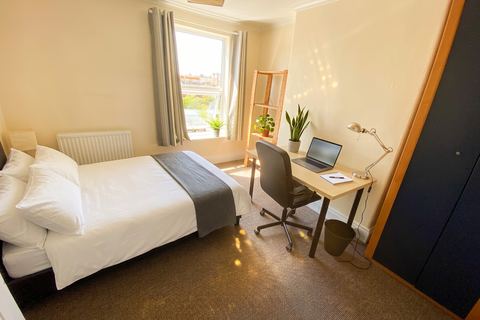 undefined, Derby Street - 3 Bed Ex Bills, Beeston NG9