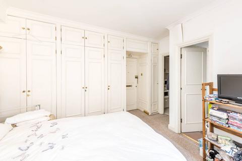 Studio for sale, Sloane Avenue, Chelsea, London, SW3