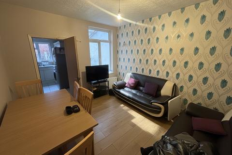 4 bedroom house to rent, Ilkeston Road, Lenton NG7