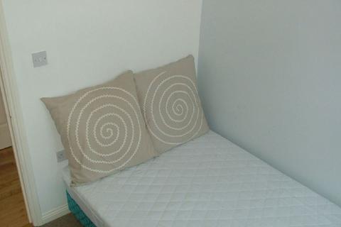 2 bedroom flat to rent, Seymour Court, Arboretum NG7