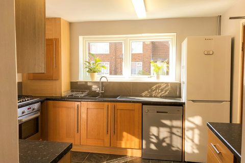 undefined, Abbey Road - 5 Bed, Beeston NG9