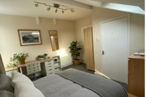 5 bedroom house to rent, Brailsford Road, Dunkirk NG7