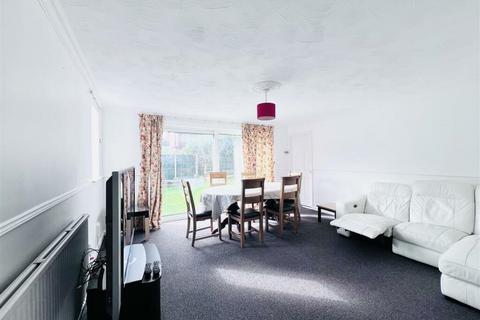 undefined, Ingham Grove, Lenton NG7