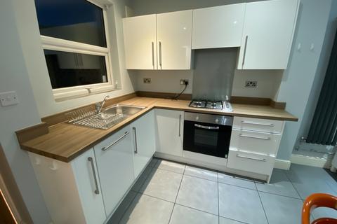 5 bedroom house to rent, Mettham Street - 5 Bed Ex Bills, Lenton NG7