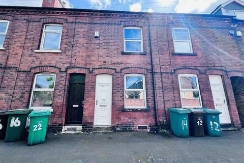 4 bedroom house to rent, Cycle Road, Lenton NG7
