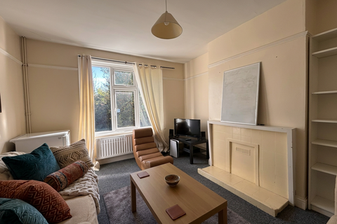 undefined, Highfield Road - 3 bed, Dunkirk NG7
