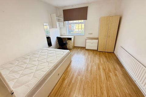 6 bedroom house to rent, Frederick Grove, Lenton NG7