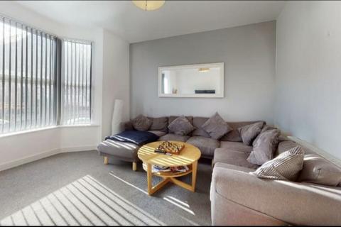 6 bedroom house to rent, Beeston Road, Dunkirk NG7