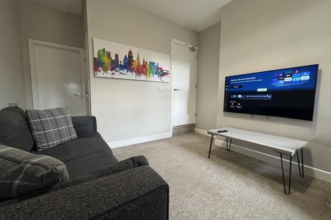 undefined, Wollaton Road, Beeston NG9