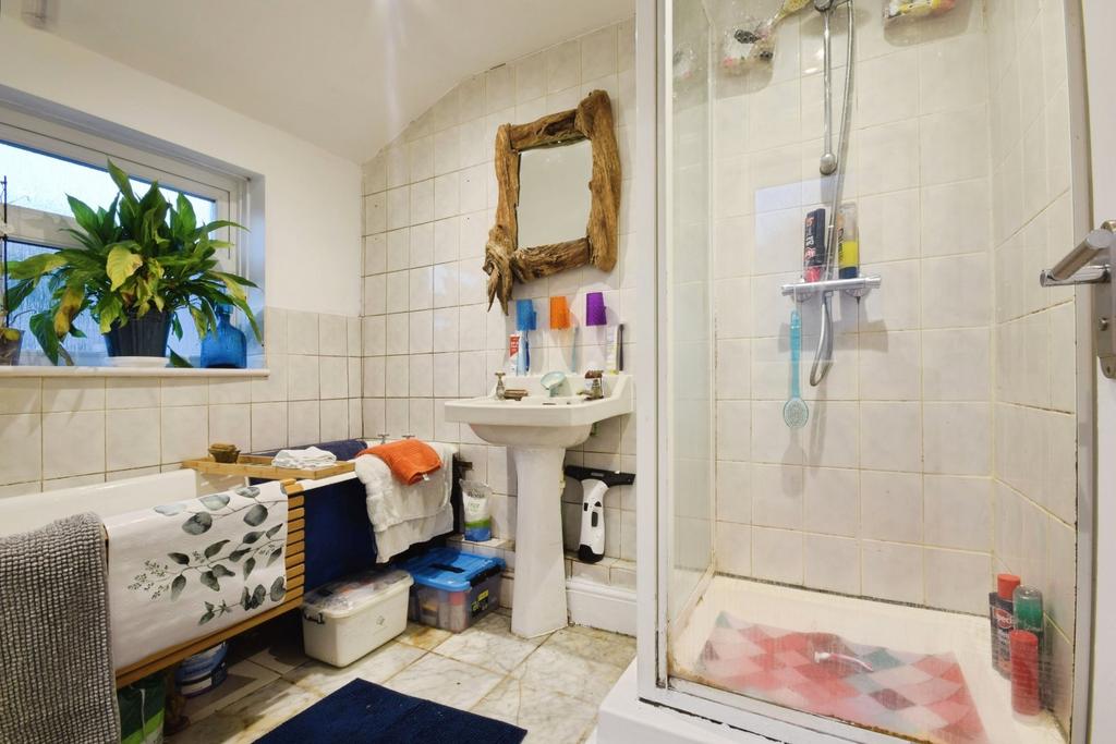 Bath/Shower Room W.C