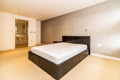 2 bedroom apartment to rent, Millennium Point, Salford M50