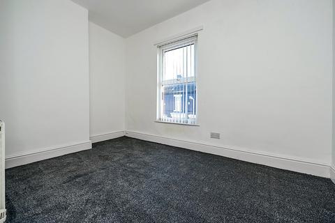 2 bedroom terraced house to rent, Southgate Road, Merseyside L13
