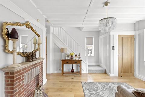 4 bedroom semi-detached house for sale, Grange Crescent, Chigwell